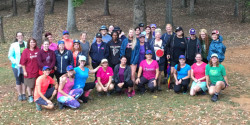 throw pink group small